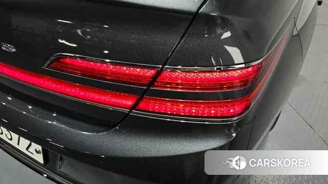 Genesis G90 id 4620327 из Кореи 15