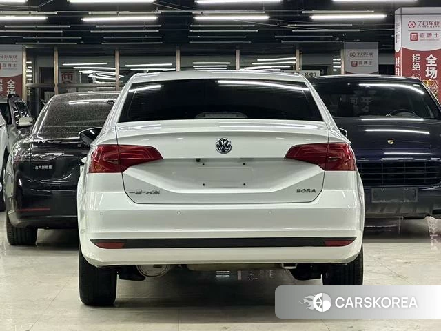 Volkswagen Bora id 4218220 из Китая 15