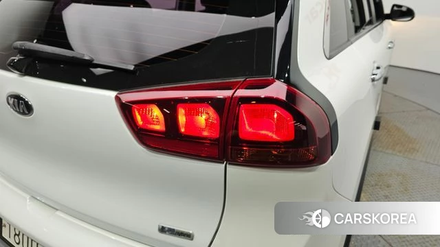 Kia Niro id 4285620 из Кореи 15