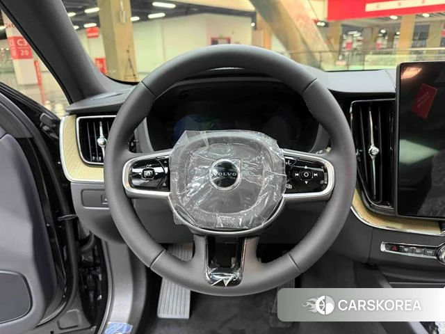 Volvo XC60 id 3927142 из Китая 15