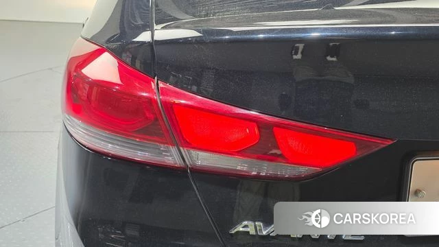 Hyundai Avante AD id 4251368 из Кореи 15
