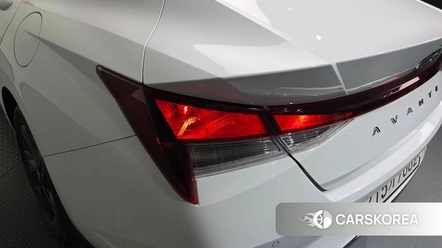 Hyundai Avante (CN7) id 4308810 из Кореи 15