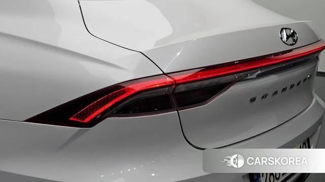 Hyundai The New Grandeur IG id 4688707 из Кореи 15