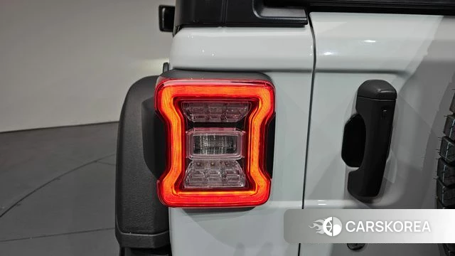 Jeep Wrangler (JL) id 4344925 из Кореи 15