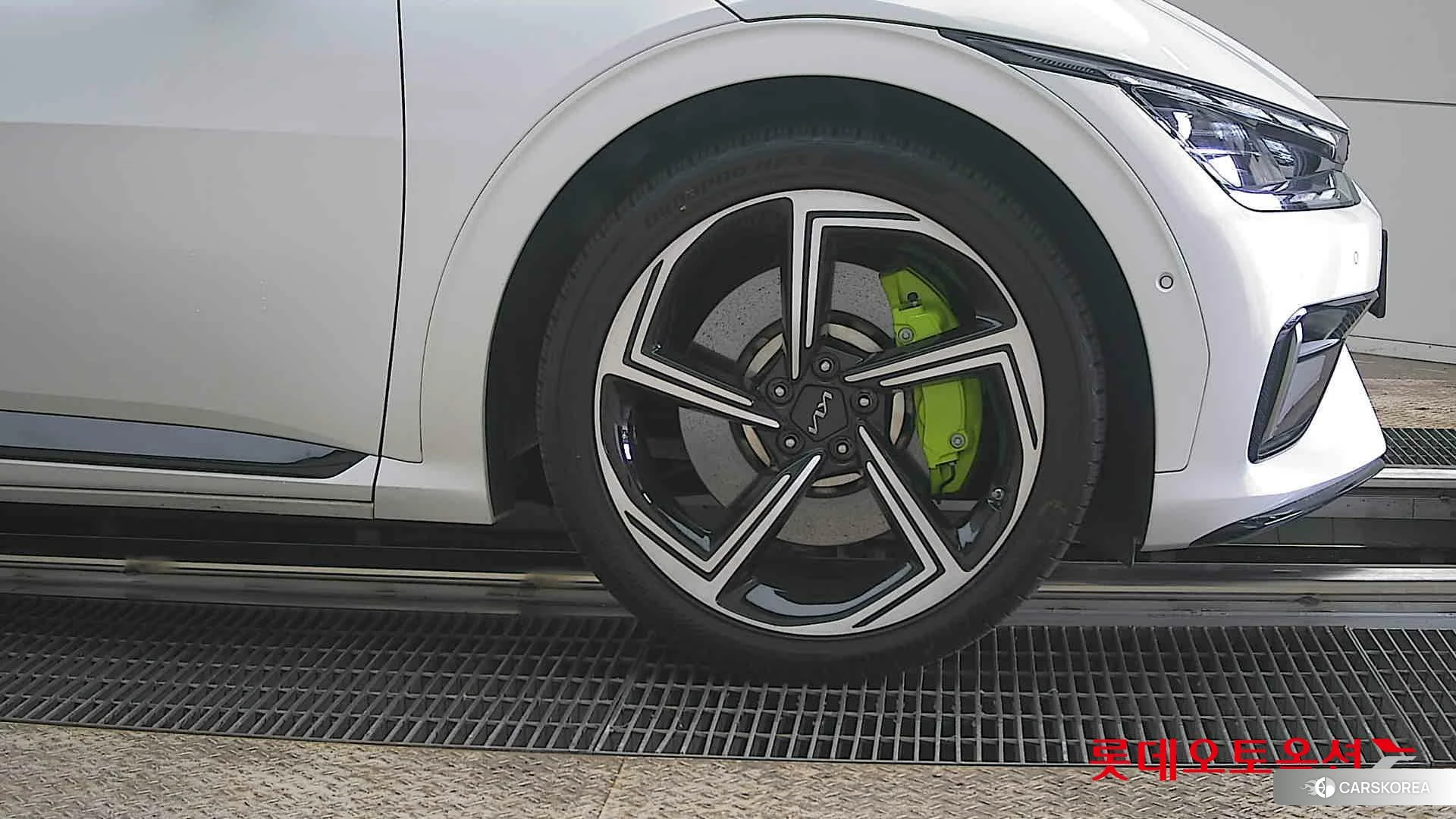 Kia EV6 GT id 3869319 из Кореи 15