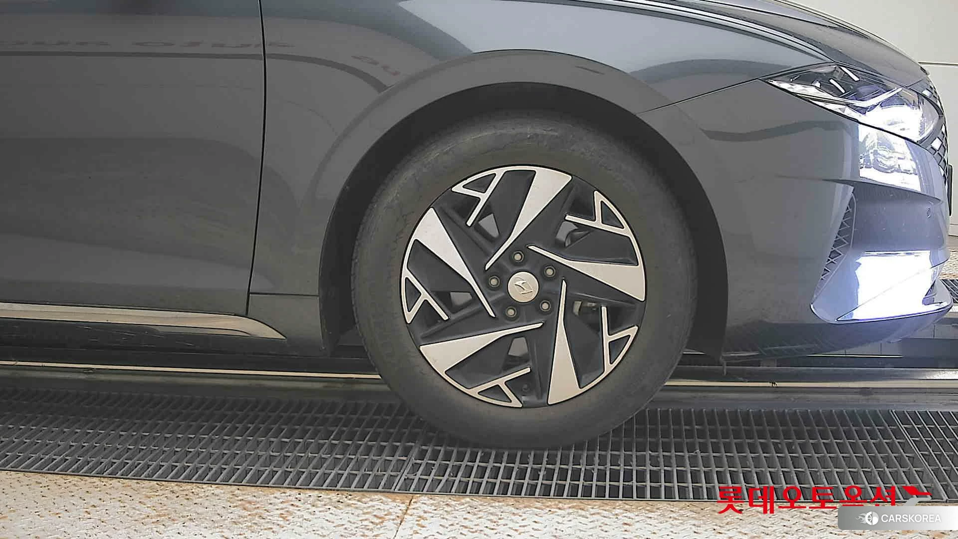 Hyundai Grandeur Hybrid id 4679338 из Кореи 15