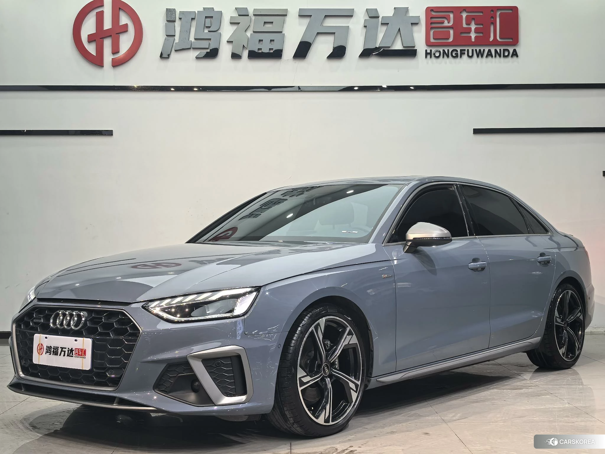 Audi A4L id 4419421 из Китая 15