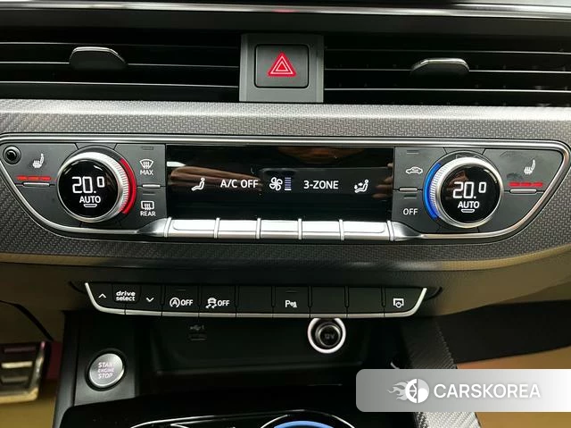 Audi A4L id 4259158 из Китая 15