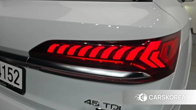 Audi Q7 (4M) id 4604592 из Кореи 15