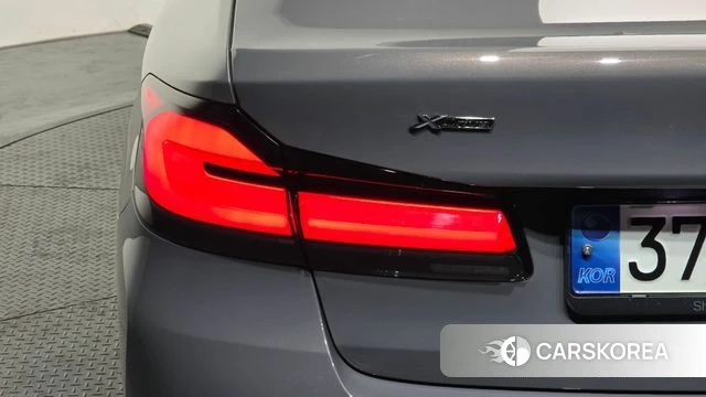 BMW 5 Series (G30) id 4507530 из Кореи 15