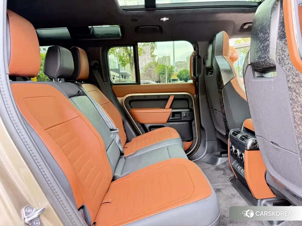 Land Rover Defender id 4548357 из Китая 15