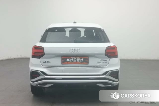 Audi Q2L id 4213664 из Китая 15