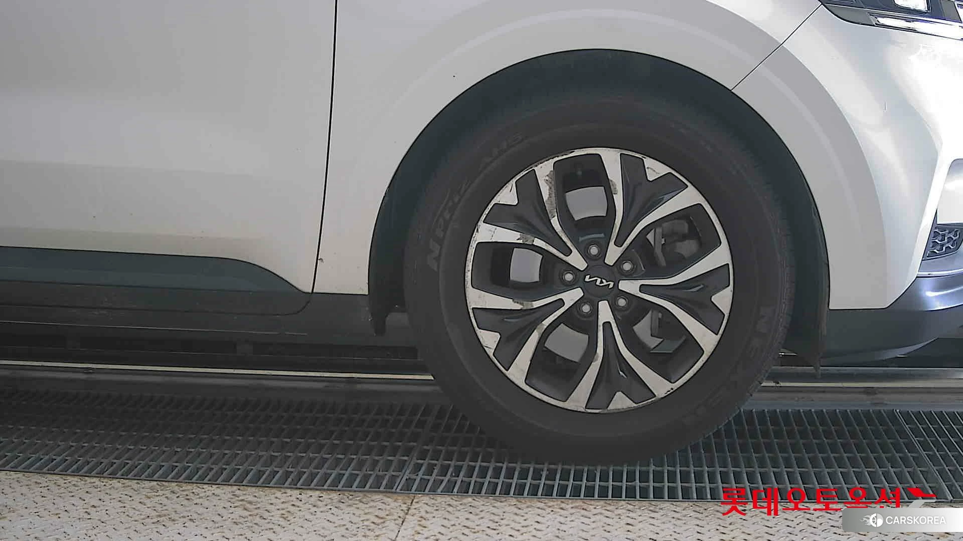 Kia Carnival id 4669061 из Кореи 15