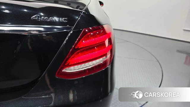 Mercedes-Benz E-Class W213 id 4397355 из Кореи 15