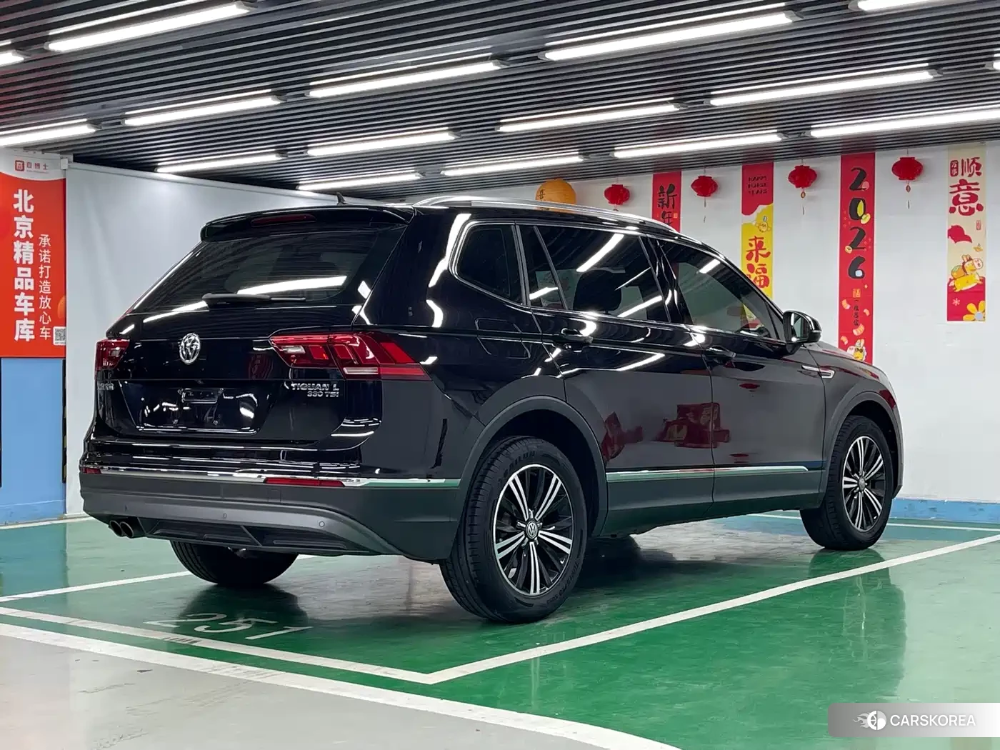 Volkswagen Tiguan L id 4607152 из Китая 15