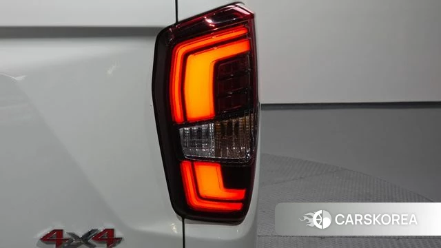 Ssangyong The New Rexton Sports Cannes id 4507034 из Кореи 15