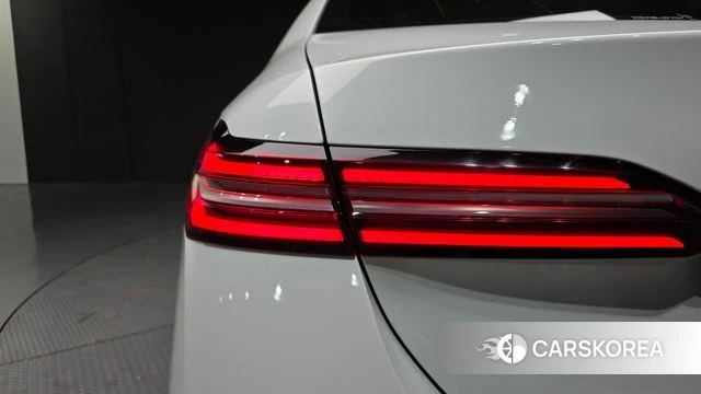 BMW 5 Series (G60) id 4407996 из Кореи 15