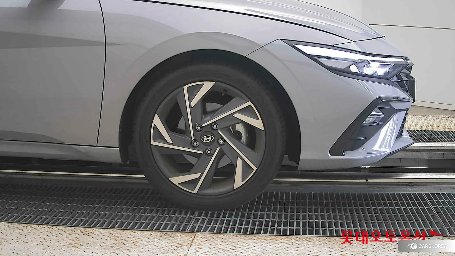 Hyundai Avante id 4669147 из Кореи 15