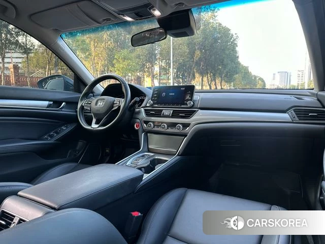 Honda Accord id 3890754 из Китая 15