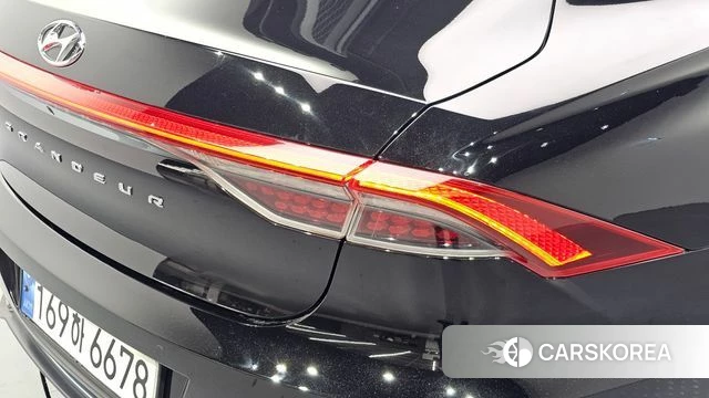 Hyundai The New Grandeur IG Hybrid id 4613670 из Кореи 15