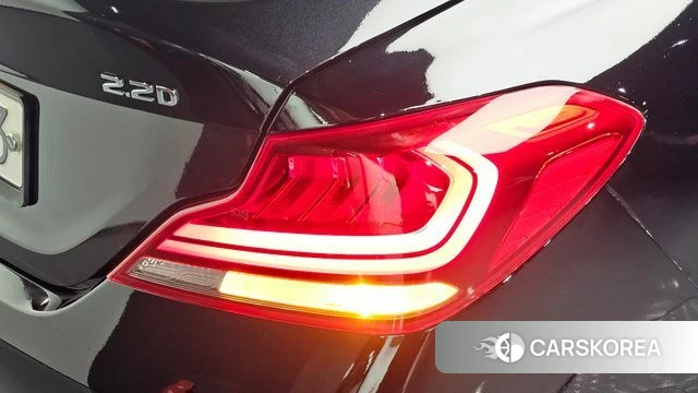 Genesis G70 id 4647792 из Кореи 15