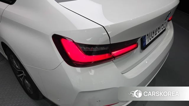 BMW 3 Series (G20) id 4462784 из Кореи 15