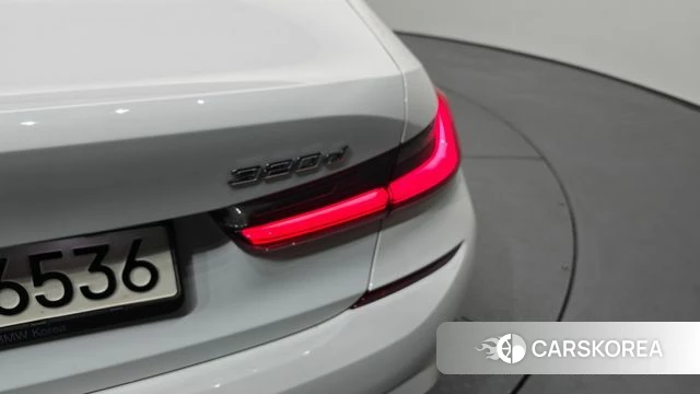 BMW 3 Series (G20) id 4631950 из Кореи 15