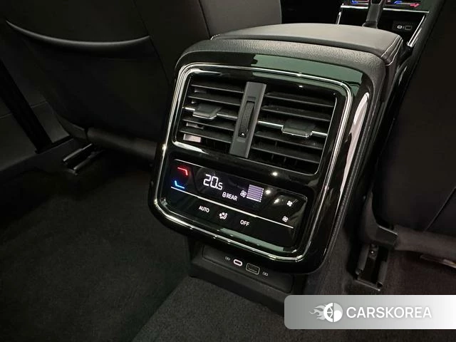 Volkswagen Passat id 3957768 из Китая 15