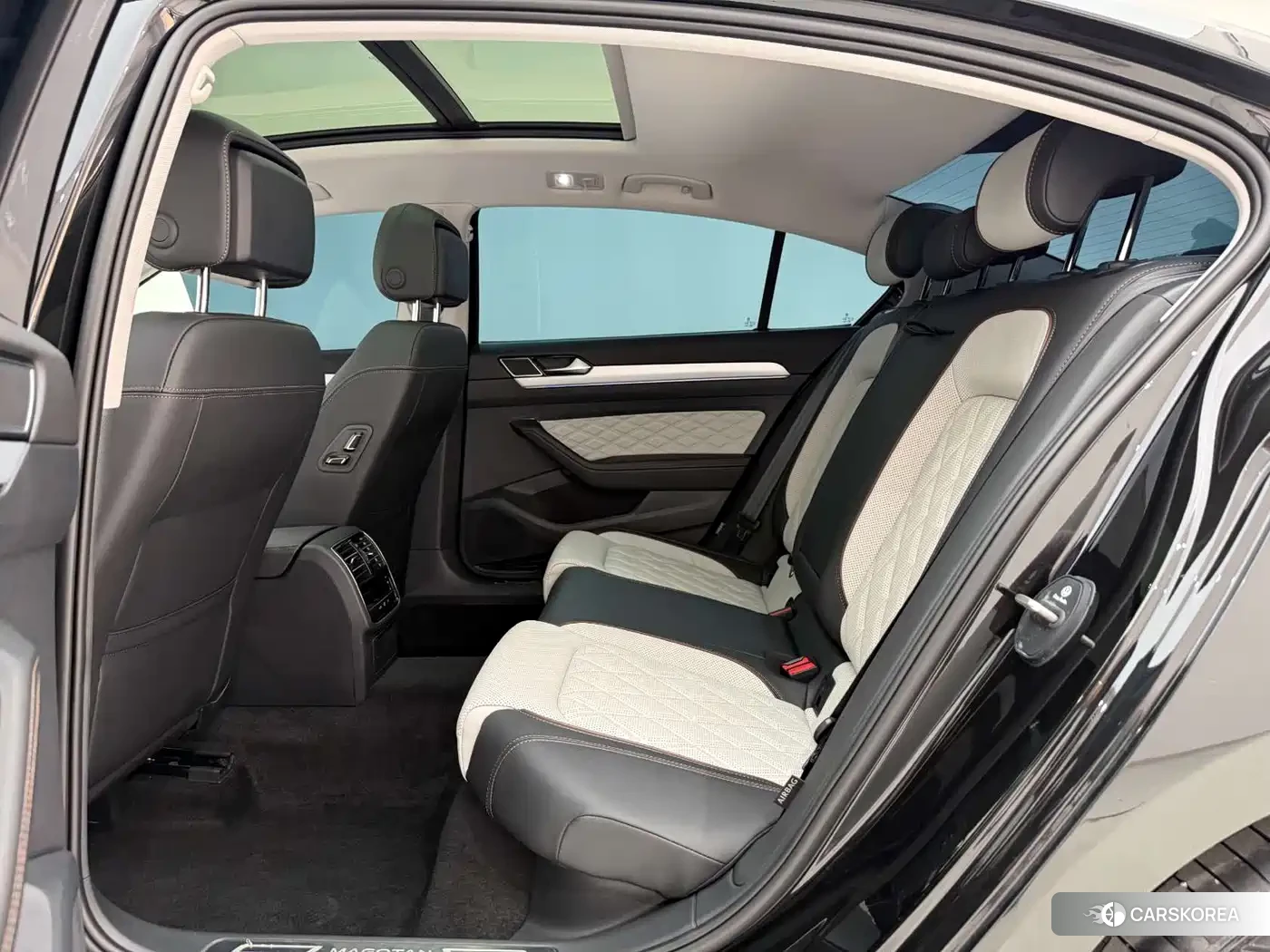 Volkswagen Magotan id 4628002 из Китая 15
