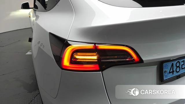 Tesla Model Y id 4360644 из Кореи 15