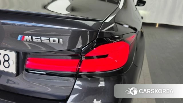 BMW 5 Series (G30) id 4500495 из Кореи 15