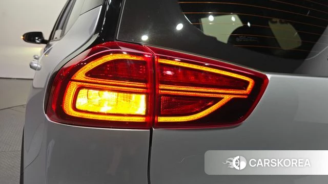 Kia Niro Plus id 4707160 из Кореи 15