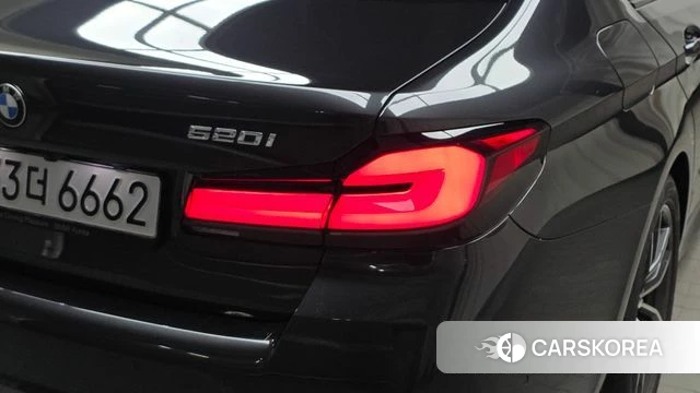 BMW 5 Series (G30) id 4506108 из Кореи 15