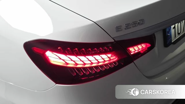 Mercedes-Benz E-Class W213 id 4541782 из Кореи 15