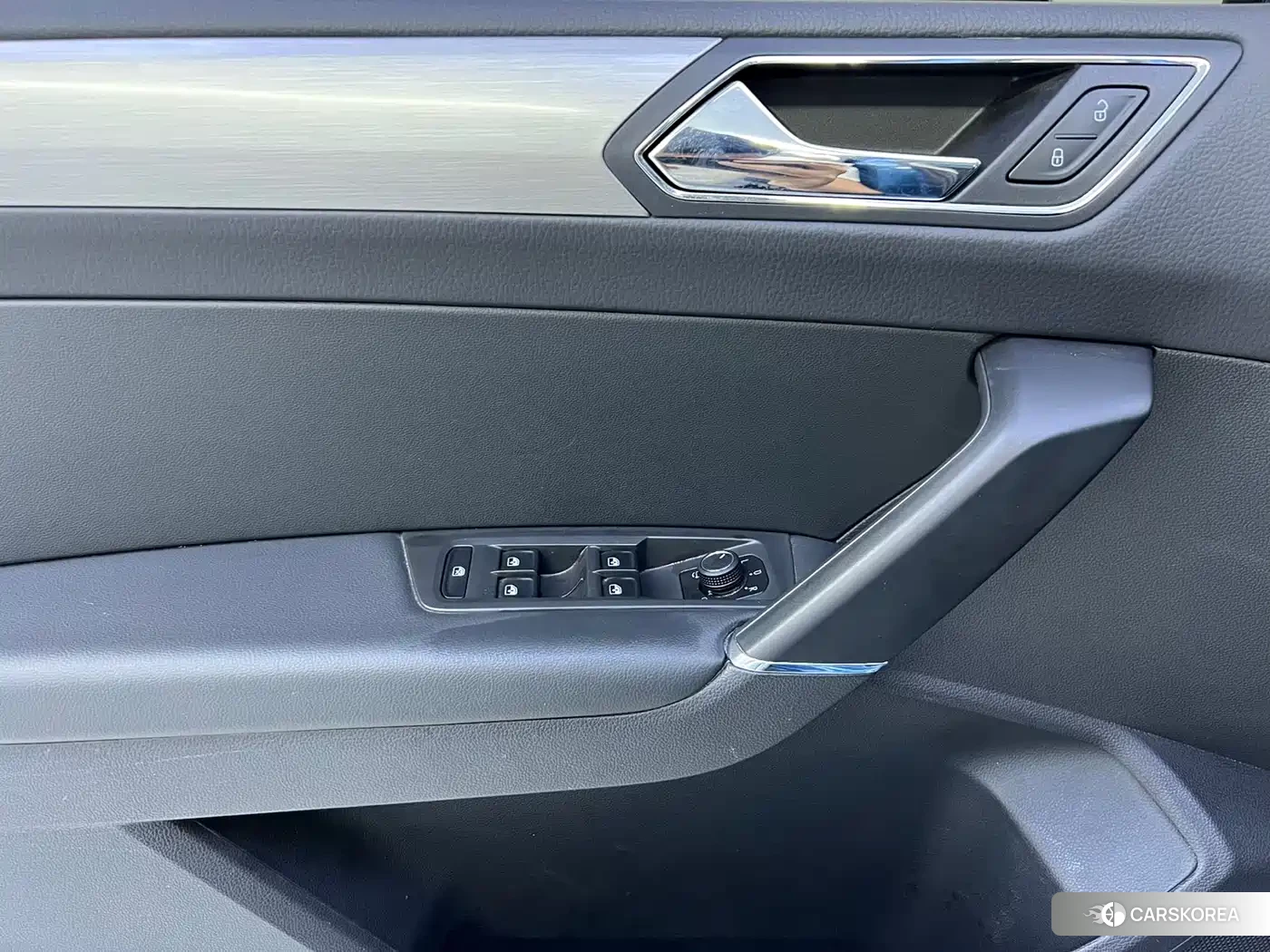 Volkswagen Touran id 4515377 из Китая 15