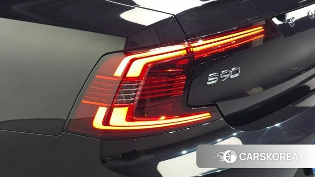 Volvo S90 id 4688210 из Кореи 14