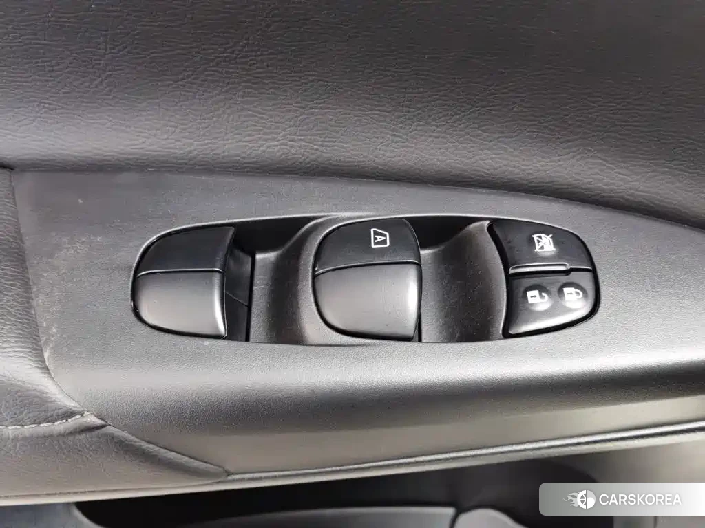 Nissan Sylphy id 4628963 из Китая 15