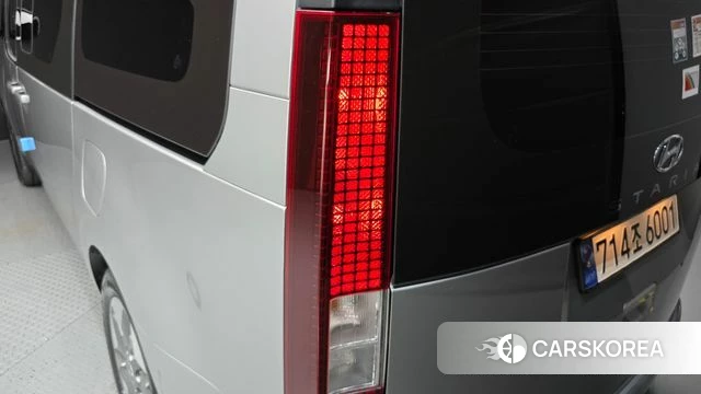 Hyundai Staria id 4928519 из Кореи 15