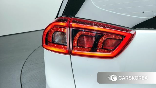 Kia Niro EV id 4294278 из Кореи 15