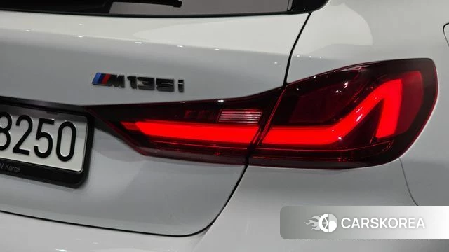 BMW 1 Series (F40) id 4631339 из Кореи 15