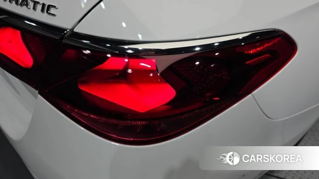 Mercedes-Benz E-Class W214 id 4185656 из Кореи 15