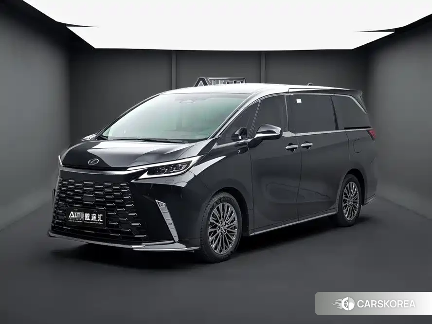 Lexus LM id 4686055 из Китая 15