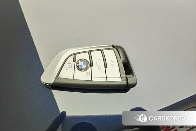 BMW 5 series id 4265656 из Китая 15