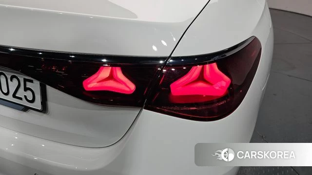 Mercedes-Benz E-Class W214 id 4456190 из Кореи 15
