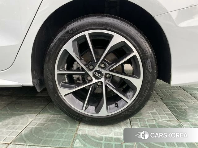 Audi A3 id 4261671 из Китая 15