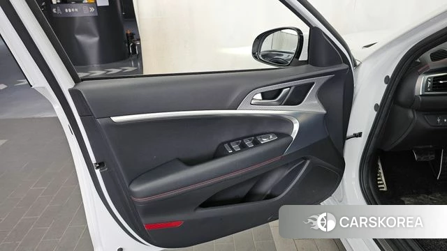 Genesis The New G70 id 4501141 из Кореи 15