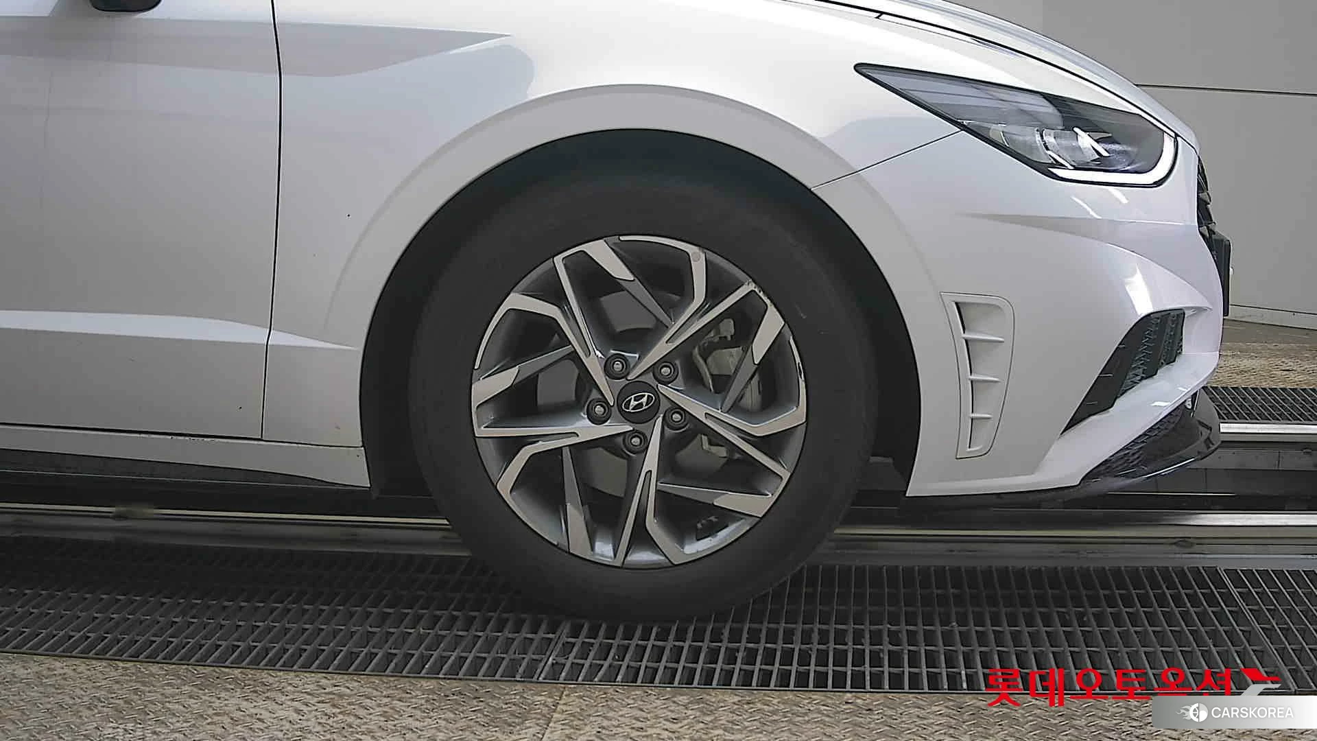 Hyundai Sonata id 3875827 из Кореи 15