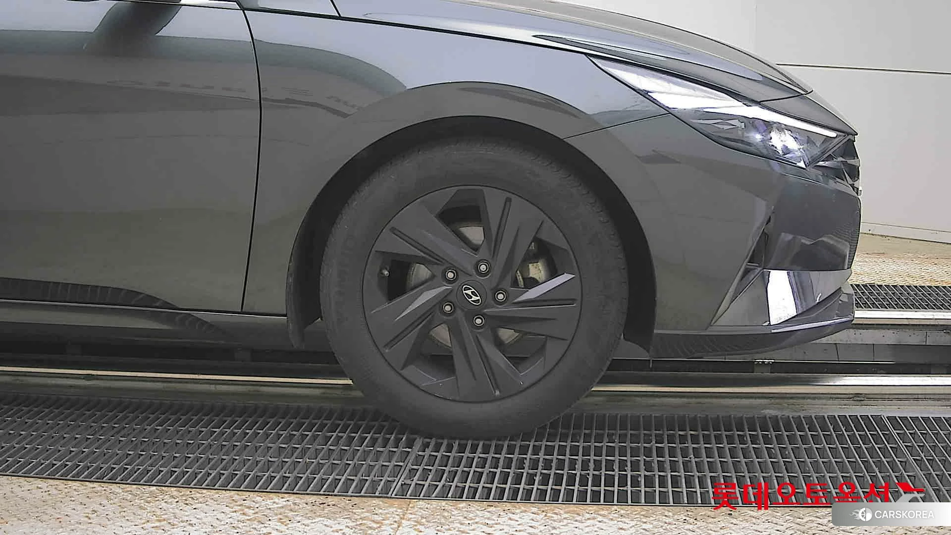 Hyundai Avante Hybrid id 4352308 из Кореи 15