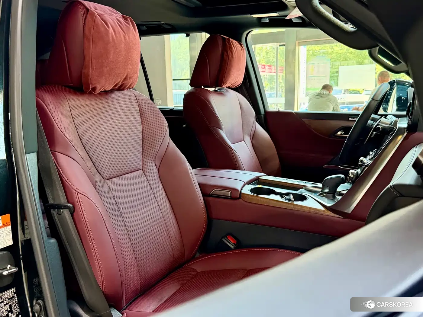 Lexus LX id 4685998 из Китая 15