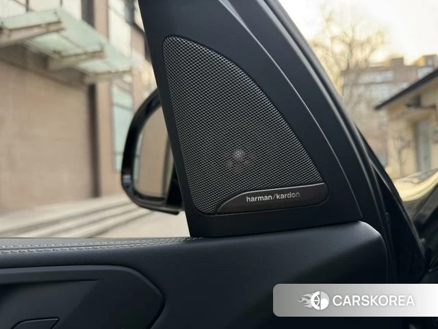 BMW X5 id 3920721 из Китая 15